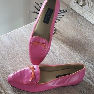 Women's shoes